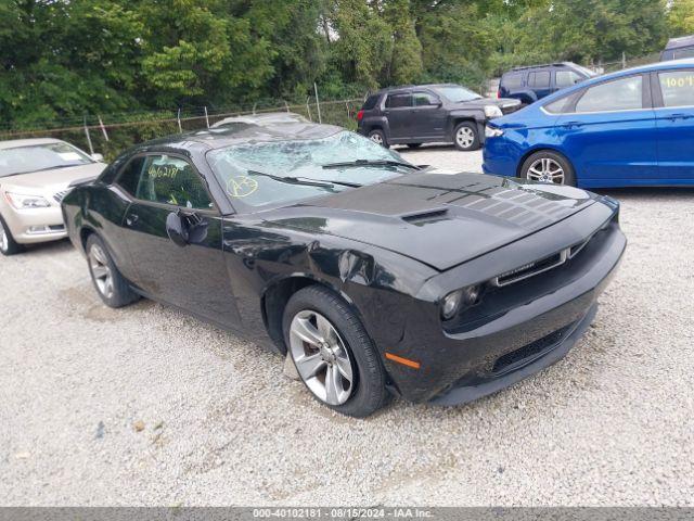  Salvage Dodge Challenger