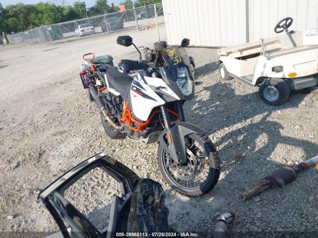  Salvage KTM 1090