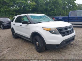  Salvage Ford Utility Police Intercepto