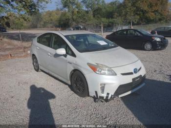  Salvage Toyota Prius