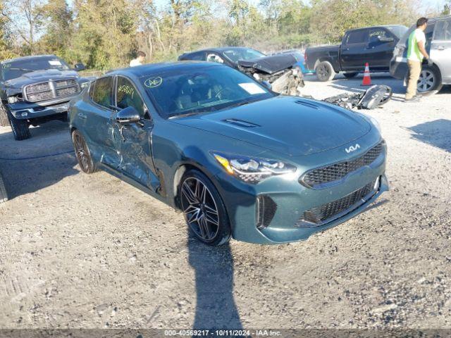  Salvage Kia Stinger