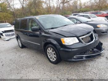  Salvage Chrysler Town & Country