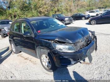  Salvage Volkswagen Tiguan