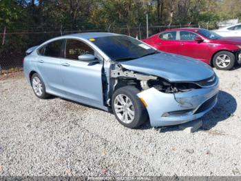  Salvage Chrysler 200