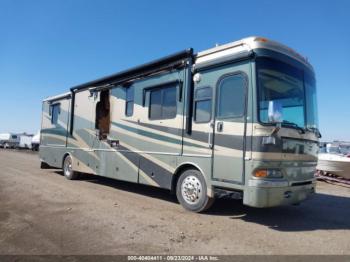  Salvage Freightliner Chassis