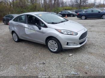  Salvage Ford Fiesta