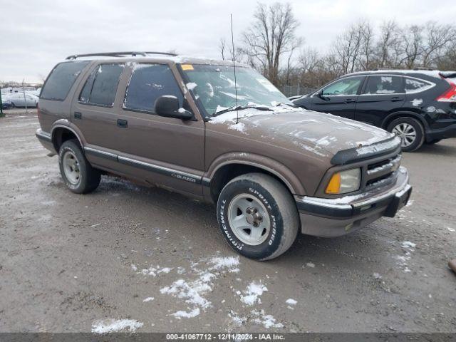  Salvage Chevrolet Blazer