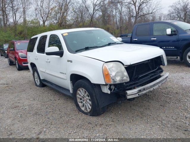  Salvage GMC Yukon