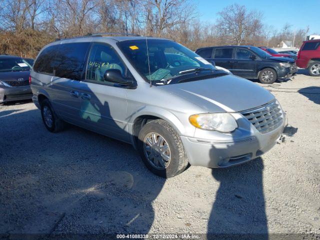  Salvage Chrysler Town & Country