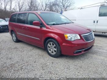  Salvage Chrysler Town & Country