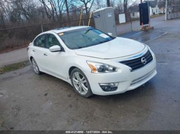  Salvage Nissan Altima