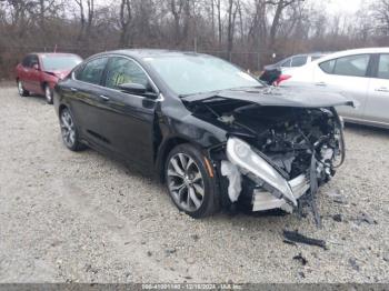  Salvage Chrysler 200