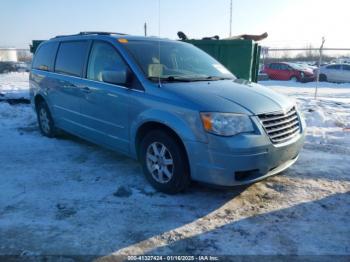  Salvage Chrysler Town & Country