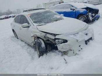  Salvage Nissan Altima