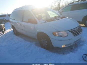  Salvage Chrysler Town & Country