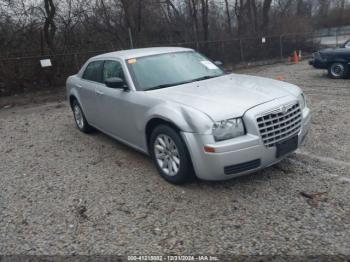  Salvage Chrysler 300