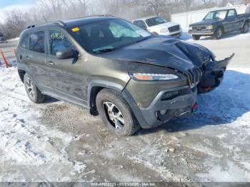  Salvage Jeep Cherokee