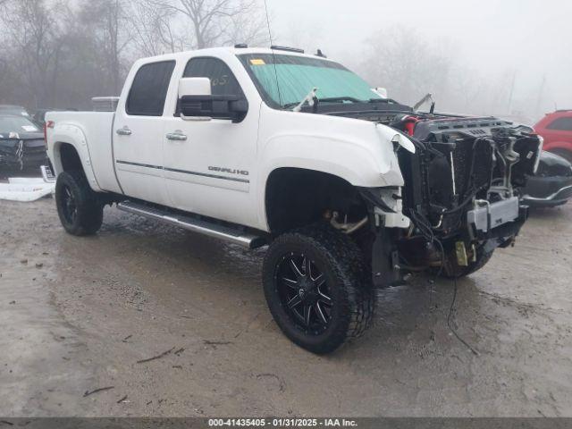  Salvage GMC Sierra 2500