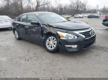  Salvage Nissan Altima