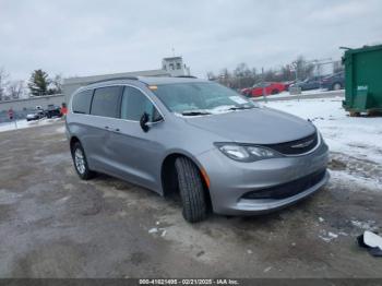  Salvage Chrysler Voyager