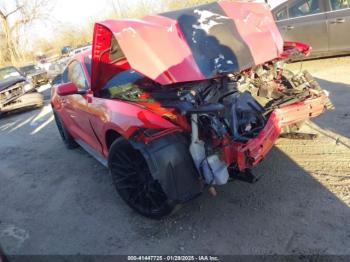  Salvage Ford Mustang