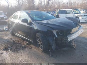  Salvage Toyota Camry