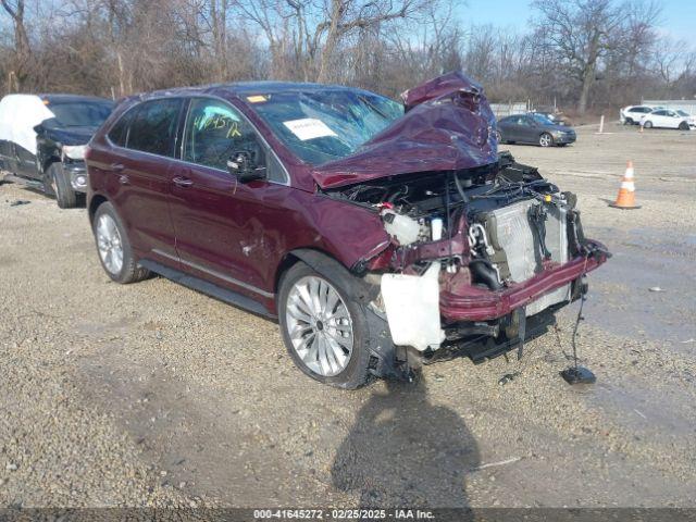  Salvage Ford Edge