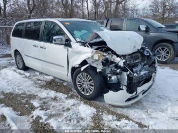  Salvage Chrysler Town & Country