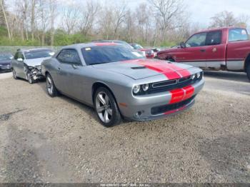  Salvage Dodge Challenger