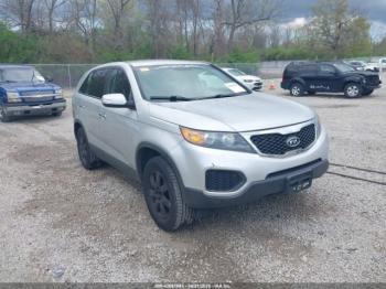  Salvage Kia Sorento