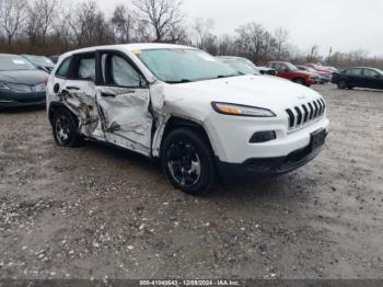  Salvage Jeep Cherokee