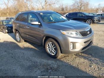  Salvage Kia Sorento