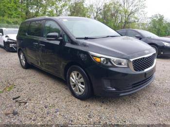  Salvage Kia Sedona