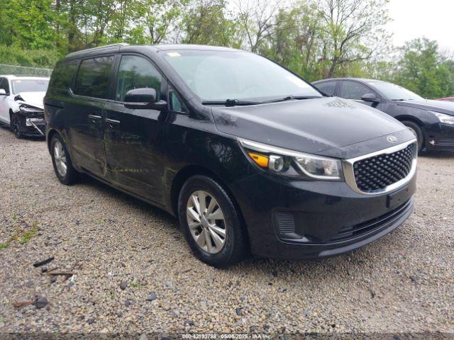  Salvage Kia Sedona
