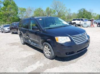  Salvage Chrysler Town & Country
