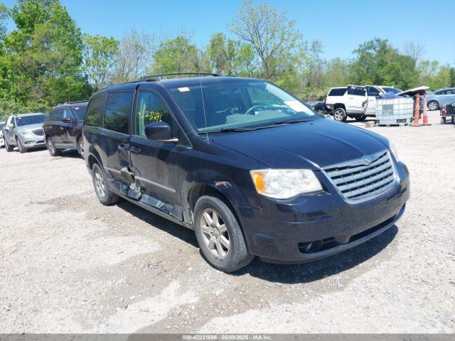  Salvage Chrysler Town & Country