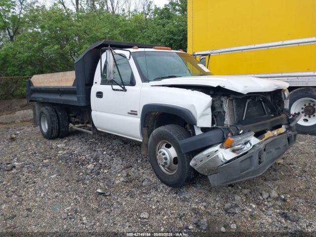  Salvage Chevrolet Silverado 3500