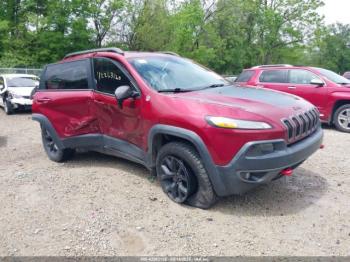  Salvage Jeep Cherokee