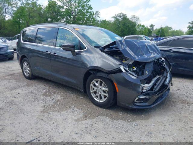  Salvage Chrysler Pacifica