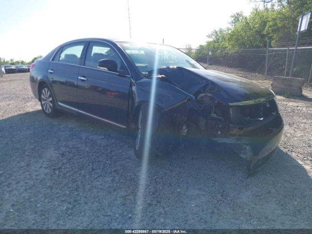 Salvage Toyota Avalon