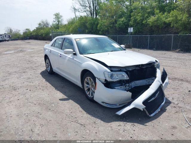  Salvage Chrysler 300