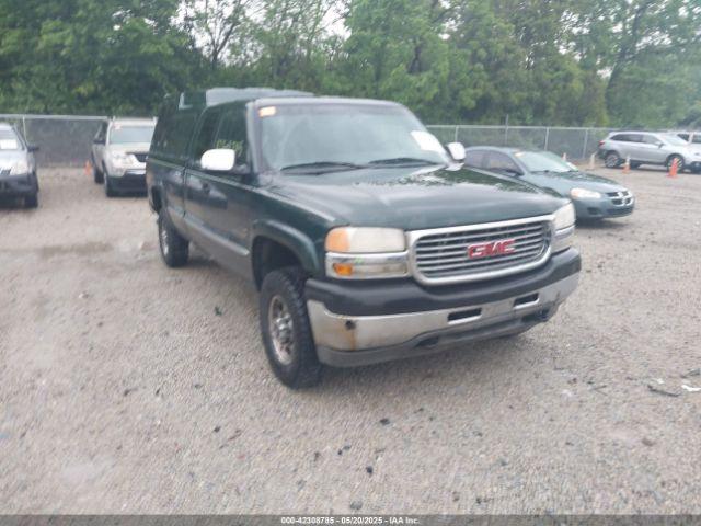  Salvage GMC Sierra 2500