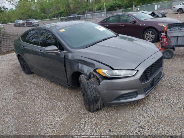  Salvage Ford Fusion