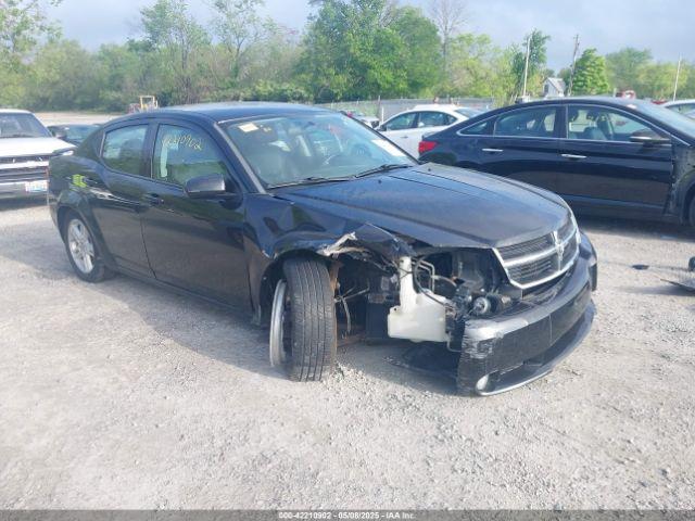  Salvage Dodge Avenger