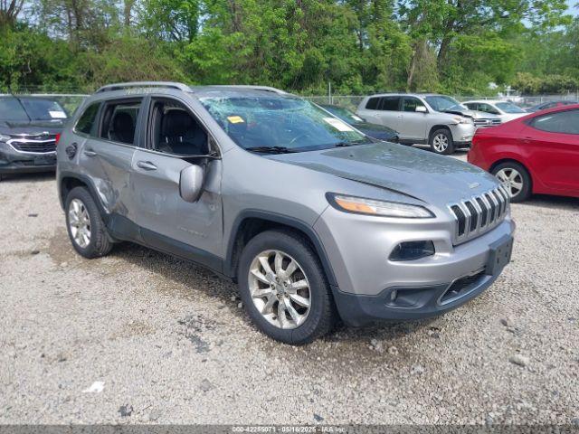  Salvage Jeep Cherokee