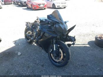 Salvage Yamaha Yzfr1