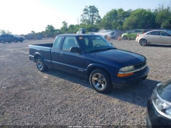  Salvage Chevrolet S-10