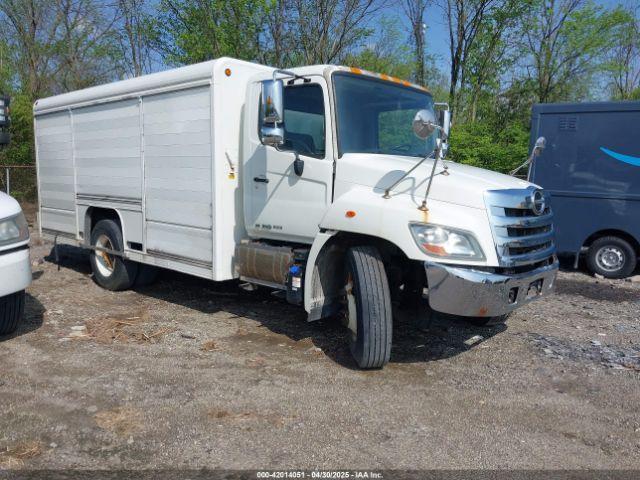 Salvage Hino 268