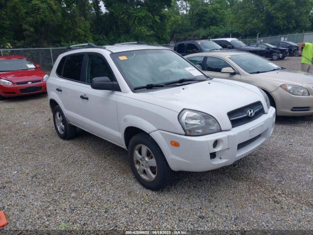  Salvage Hyundai TUCSON