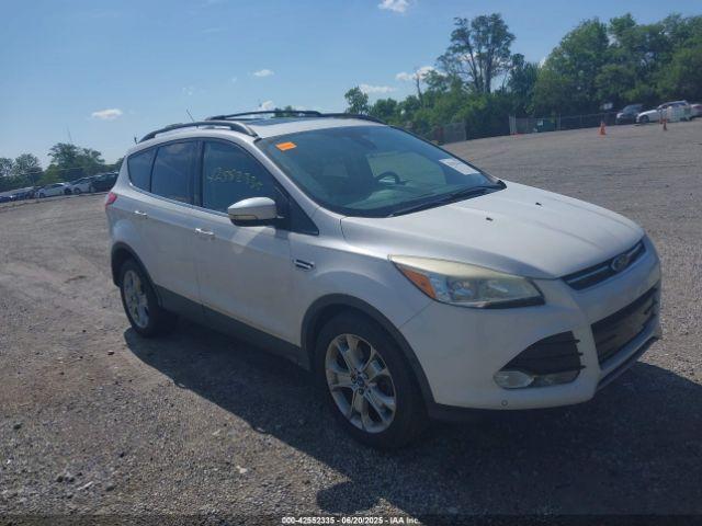  Salvage Ford Escape
